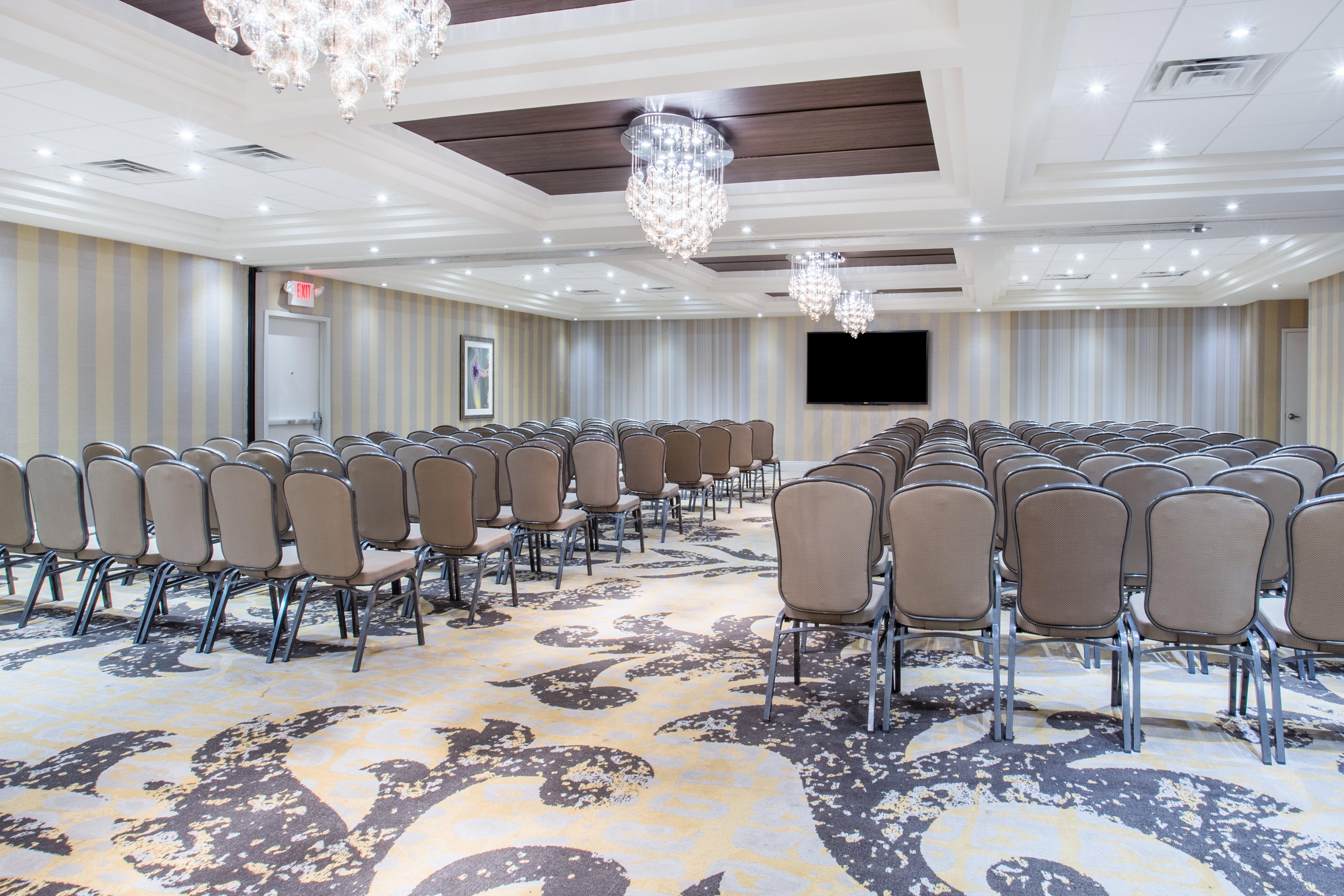 Crowne Plaza Saddle Brook By Ihg Hotel Exterior photo