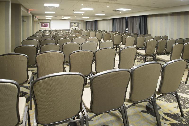 Crowne Plaza Saddle Brook By Ihg Hotel Exterior photo